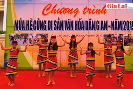 Mùa hè cùng di sản văn hóa dân gian