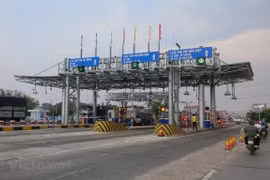 Tổng cục Đường bộ: Hai trạm BOT Quốc lộ 14 không bị dừng thu phí