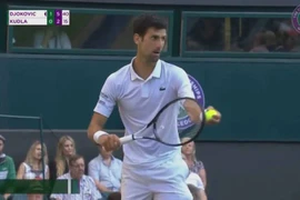 Novak Djokovic vào vòng 3 Wimbledon