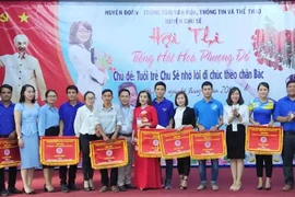 Chư Sê: Hội thi tiếng hát Hoa phượng đỏ