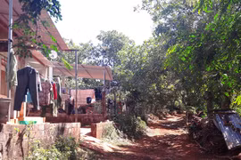 Dốc'không chồng':Chưa một lần mặc áo cô dâu,những phụ nữ nhịn nhục'xin con'