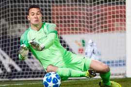 "Siêu" thủ môn gốc Việt đe dọa vị trí của Đặng Văn Lâm