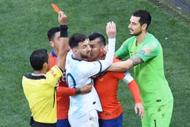 Messi bị phạt 1.500 USD vì vạ miệng tại Copa America