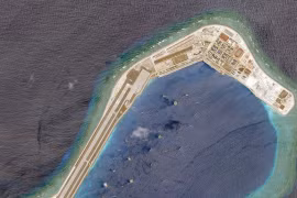 Trung Quốc ngang nhiên xây 400 tòa nhà trên đá Subi