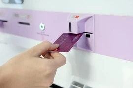 Ngân hàng Nhà nước khuyến cáo không nhờ mở hộ tài khoản, thẻ ATM