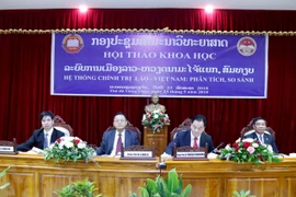 Hội thảo khoa học về hệ thống chính trị Lào-Việt Nam tại Vientiane