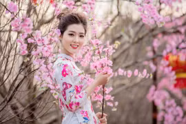 Nhan sắc xinh đẹp của cô nàng sinh năm 1998: Kim Giang