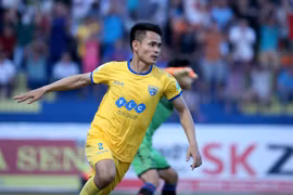 Thanh Hóa và SLNA đặt 1 chân vào bán kết Cúp Quốc gia