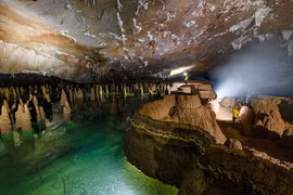 Bạn đã đến 'xứ sở thần tiên dưới lòng đất' ở Việt Nam chưa?