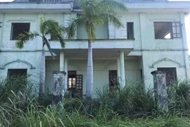 Công trình chục tỉ bỏ hoang ở Vân Đồn: Không rõ ai quản lý