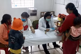 Khám bệnh, cấp thuốc miễn phí cho 500 người dân huyện Krông Pa