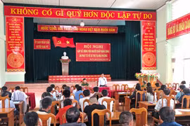 Đak Pơ gặp gỡ người chấp hành xong án phạt tù về cư trú tại địa phương