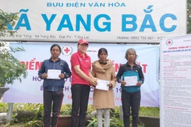 Hỗ trợ 370 triệu đồng cho người dân Đak Pơ bị ảnh hưởng bởi dịch Covid-19