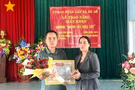 Dũng cảm ngăn ô tô lao xuống vực