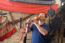 Khai thác khéo léo văn hóa và con người vùng Tây Bắc, Đông Bắc