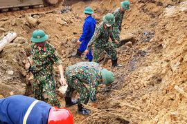 Tạm dừng tìm kiếm người mất tích ở thủy điện Rào Trăng 3