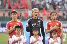 Bùi Tiến Dũng: Hành trình sửa sai và nỗi thấp thỏm của đội TPHCM