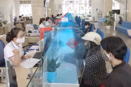 Gia Lai: Ngân hàng tiết giảm chi phí để chia sẻ khó khăn