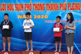 Bế mạc Giải bơi lội học sinh phổ thông TP. Pleiku