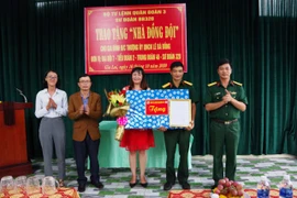 Trung đoàn 48 bàn giao "Nhà đồng đội"