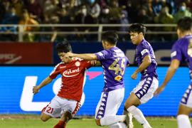 Tranh cãi xung quanh lịch thi đấu giai đoạn 2 V-League