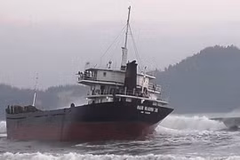 Bão số 9: Bình Định cấm biển, 190 tàu đang di chuyển khỏi vùng nguy hiểm