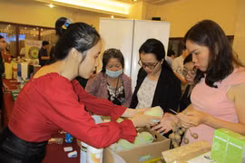 Nông sản tận dụng "cơ hội vàng"