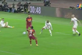 Serie A | Roma 5 - 2 Benevento | HLV Filippo Inzaghi bất lực trước Edin Dzeko và Pedro