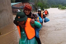 Bắc Tây Nguyên: Lũ rút, mưa ngớt, giao thông nối lại