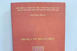 Văn Công Hùng: Đi hoài không hết một cơn mơ...