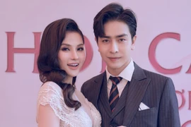 Thu Thủy mặc váy dạ hội khoe eo con kiến chỉ sau 3 tuần sinh con