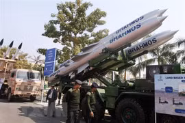 Ấn Độ thử thành công tên lửa hành trình siêu thanh BrahMos