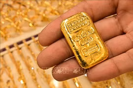 Giá vàng hôm nay 10.3: Giảm "điên loạn", lỗ hơn 6 triệu/lượng sau 1 ngày