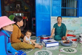 Hàng trăm người dính chiêu 'mua hàng xong trả lại tiền'