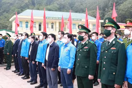 Hướng về biên cương Tổ quốc