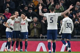 Kết quả Ngoại hạng Anh, Tottenham 5-0 Everton: Hồi chuông báo động cho HLV Lampard