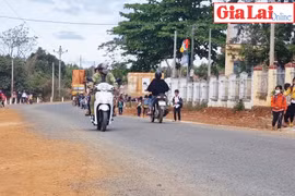 Con đường nối những niềm vui