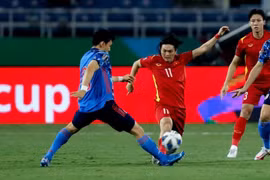 4 dấu hỏi về tuyển Việt Nam khi đấu tuyển Nhật Bản?