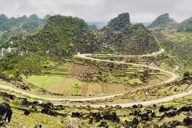 Du Già-vẻ đẹp những cung đường