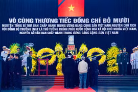 Tổ chức trọng thể Lễ viếng đồng chí nguyên Tổng Bí thư Đỗ Mười