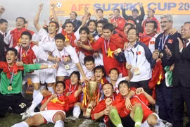 Tuyển Việt Nam chuẩn bị AFF Cup: Tiếng gọi từ lịch sử