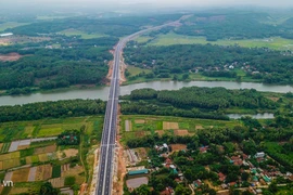 VEC thừa nhận 21 điểm thấm dột ở cao tốc