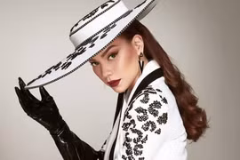 Hồ Ngọc Hà cảm ơn anti-fan:"Không có thành công nào được trải cánh hoa hồng!"