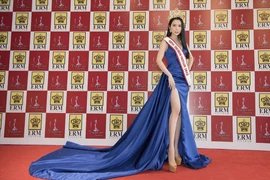 Á khôi Huỳnh Vy đại diện Việt Nam tham gia Miss Tourism Queen Worldwide 2018