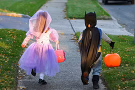 Những nguy hiểm có thể xảy ra cho trẻ trong ngày Halloween