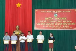 Chư Prông: Sơ kết phong trào chung sức xây dựng nông thôn mới