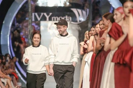 IVY moda Thu Đông 2018: Cuộc giao thoa giữa cổ điển châu Âu-đương đại