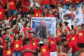 HLV Park Hang Seo: AFF Cup là gì mà "nặng" đến thế?