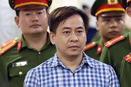 Vũ 'nhôm' nộp tiền tỷ, cựu trung tá bất ngờ nhận tội