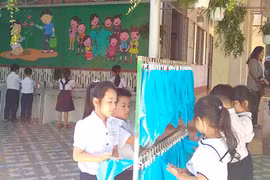 Trường Tiểu học Võ Thị Sáu: Xây dựng nhà vệ sinh thân thiện